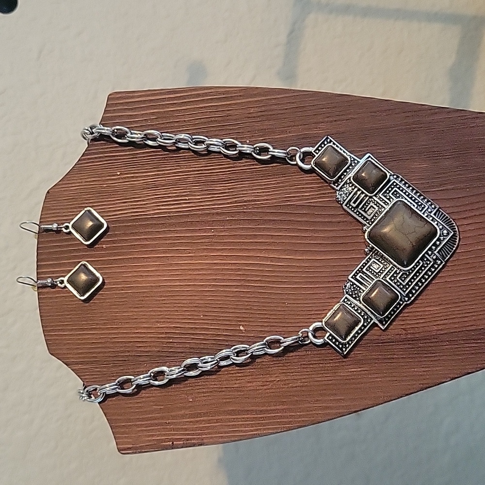 Necklace and Earring Set